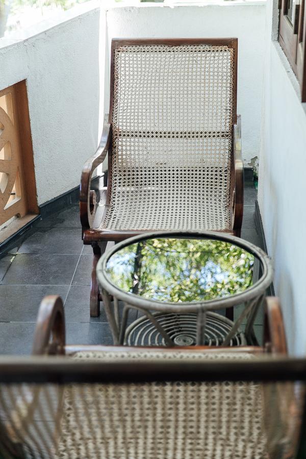 Bedspace Unawatuna Bagian luar foto