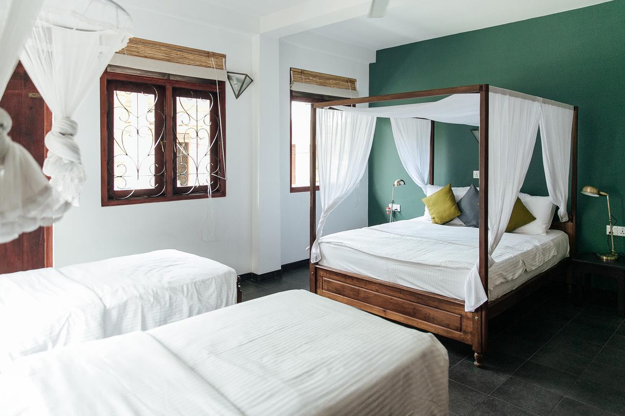 Bedspace Unawatuna Bagian luar foto